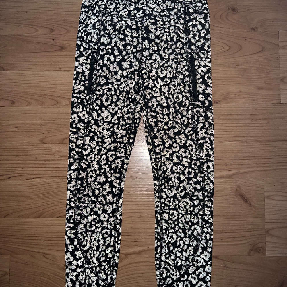 Athleta Ranier Leggings Reflective Leopard XS